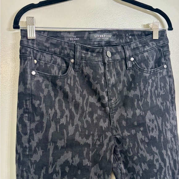Liverpool “the skinny” Pants Tribal Animal Print Jeans - Picture 5 of 9